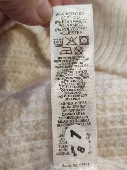 - Dunnes - Sweter r. XL