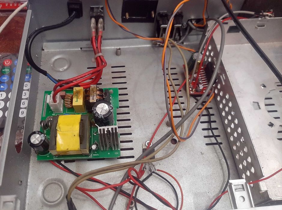 Продам саморобний підсилювальний пристрій