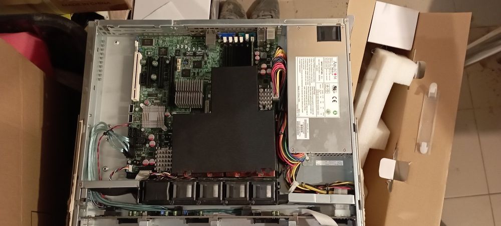 сервер Supermicro