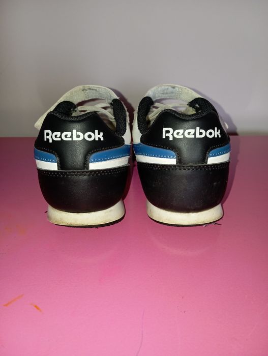 Reebok   roz . 34