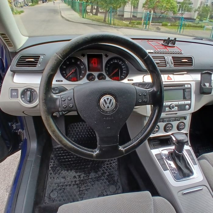 Продам  Volkswagen  Passat b6 2008 року