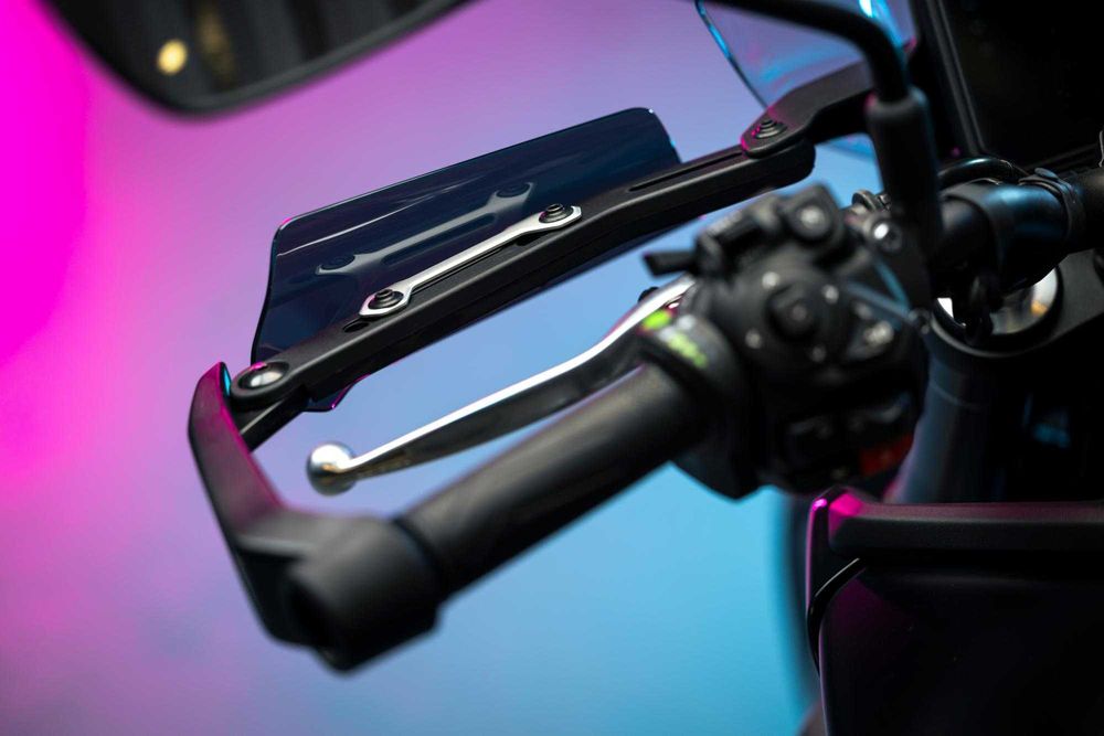 Osłona dłoni z kierunkowskazami Yamaha Mt09 ,handbary