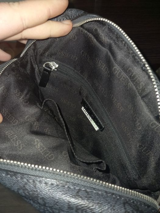 Продам сумку Guess