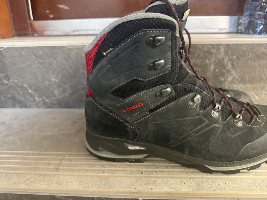 Buty trekingowe  firmy lowa