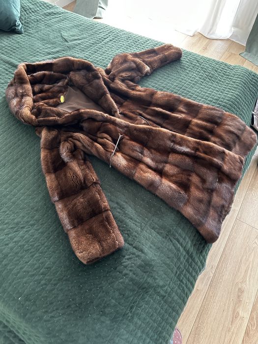 Італійська норкова шуба