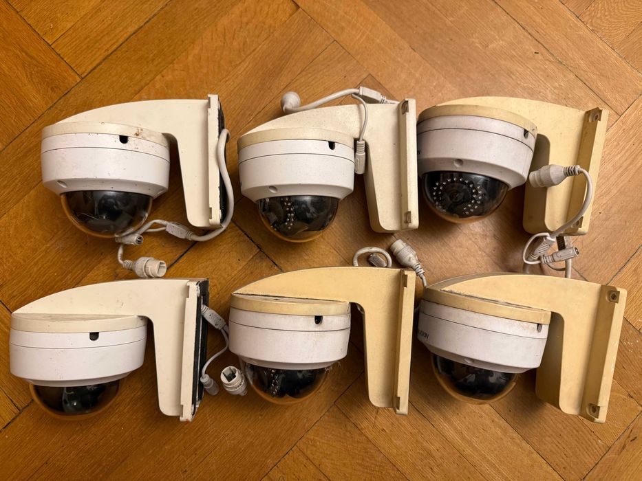 HikVision - gotowy zestaw do monitoringu - Rejestrator + 6 kamer