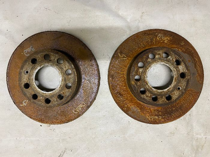 Тормозные диски перед зад VW Caddy III 2004-2015