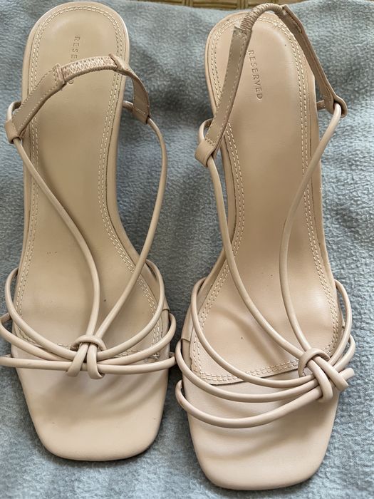 Sandałki Reserved 40