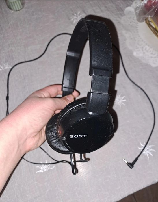 Sprzedam sluchawki marki sony