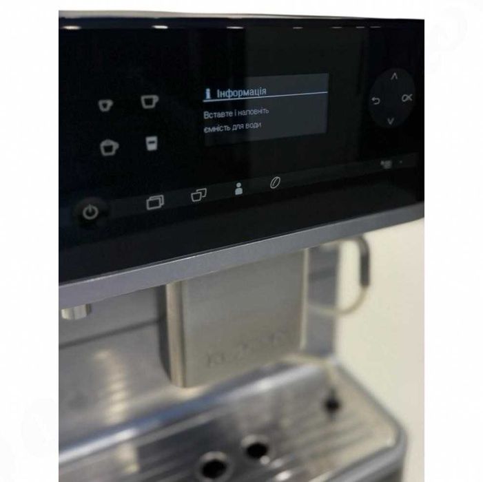 Кофемашина Miele CM 6300