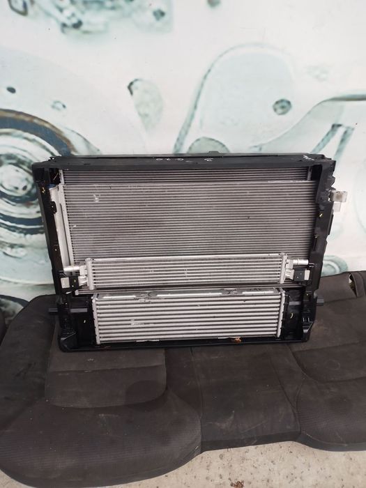 BMW 3 G20 G28 Радіатори дифузор в зборі 2,0 бензин 19-25 року