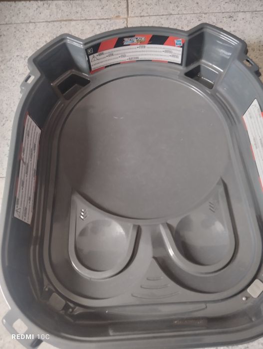 Beyblade arenas originais varias