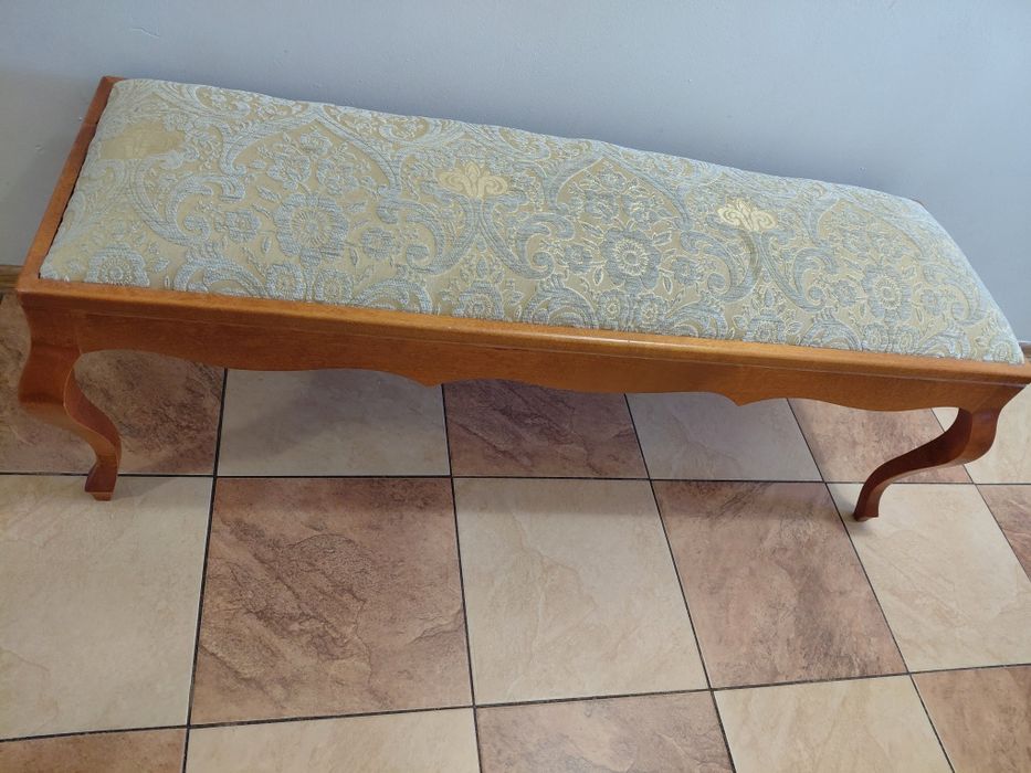 Ławeczka w stylu Ludwikowskim dębowa
