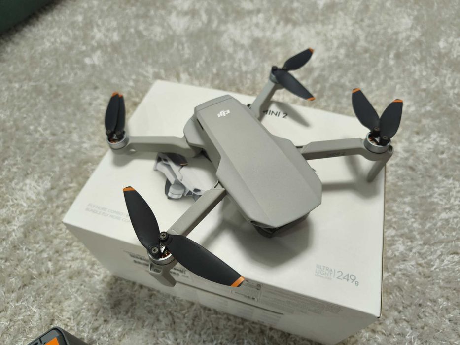 Dji mini 2 fly more combo