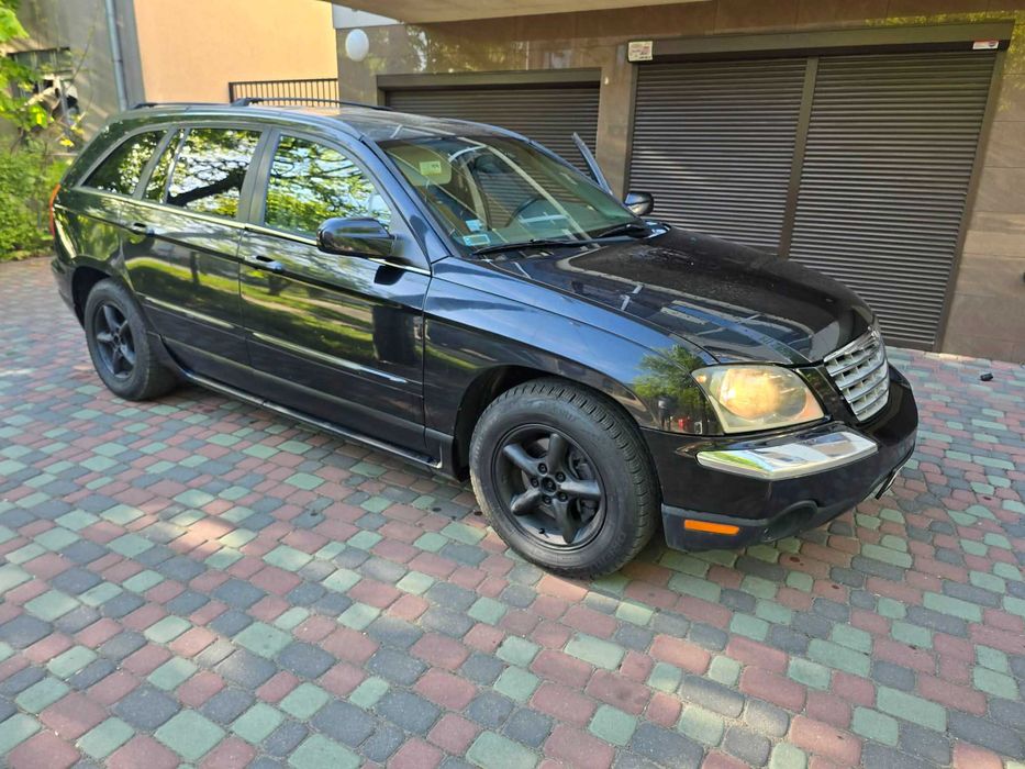 Chrysler pacifica