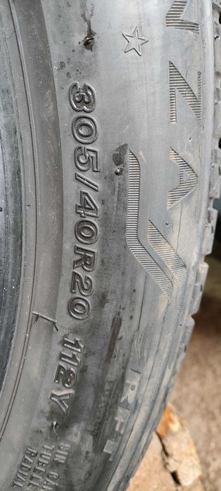 БЕЗ ПРЕДОПЛАТ Шини Різноширокі Bridgestone 305 40/ 275 45 R20 Runflat