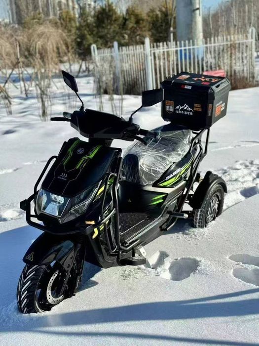 Электроскутер CRUZZER ECO SMART,двиг 2000W,акум.72V 32Ah
