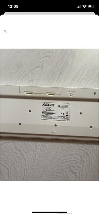 Клавіатура з безпроводною мишкою. Стан ідеальний