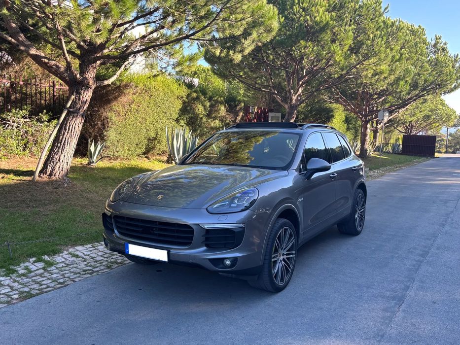 Porsche Cayenne S E-Hybrid