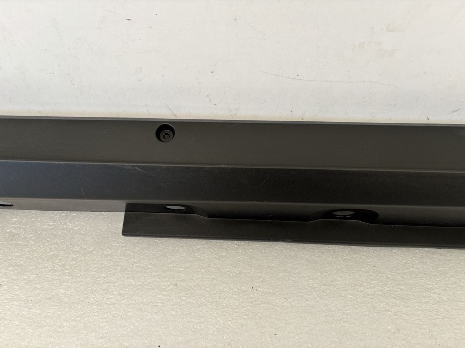 Toyota CHR C-HR I 1 16- listwa progowa prawa nakładka na próg prawy