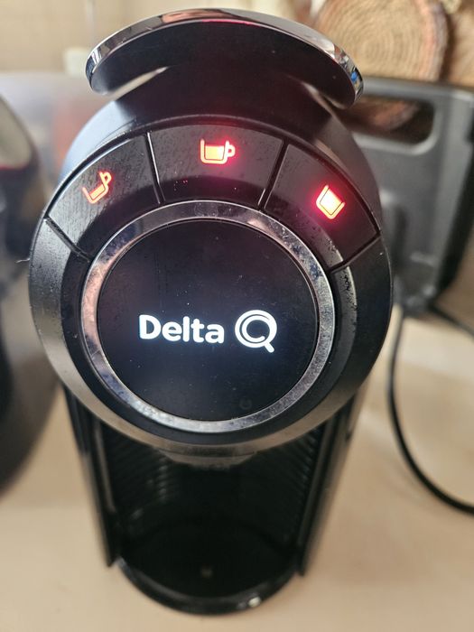 Máquinas Café Delta Q cool com avaria