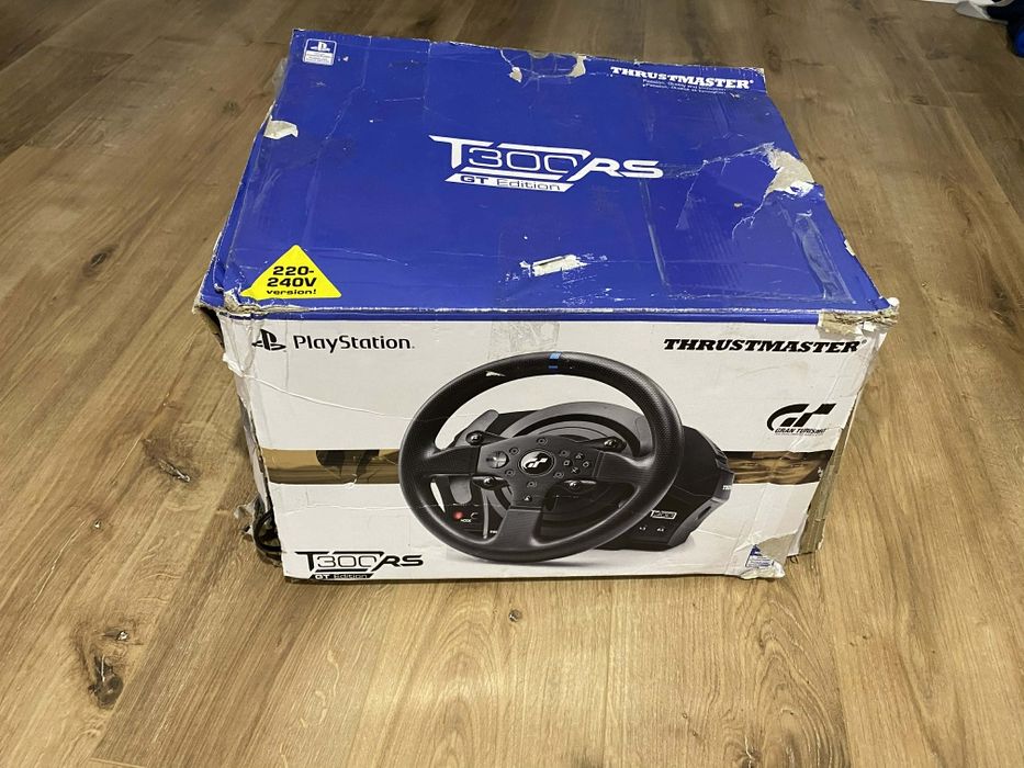 Kierownica thrustmaster t300 rs