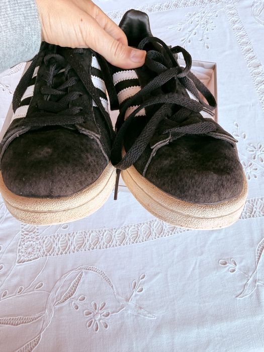 Ténis Adidas Campus