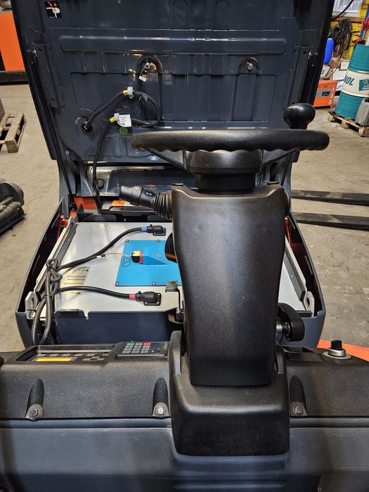 Навантажувач Toyota 1,5 т з Li-ion АКБ. Вилочный электропогрузчик