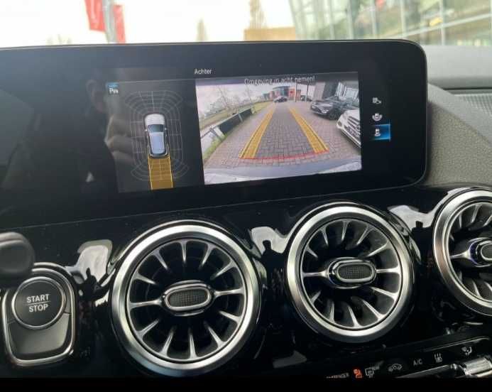 Mercedes EQA 2021