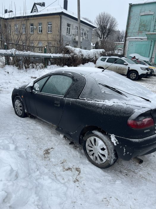 Опель тігра 95 року