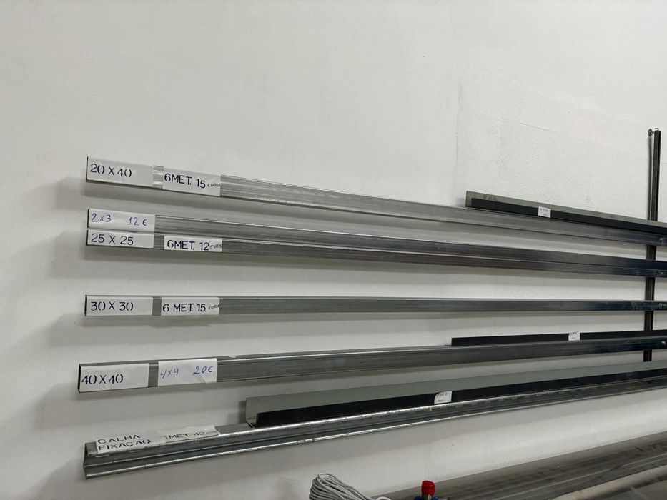 Pilares para adaptar chapas