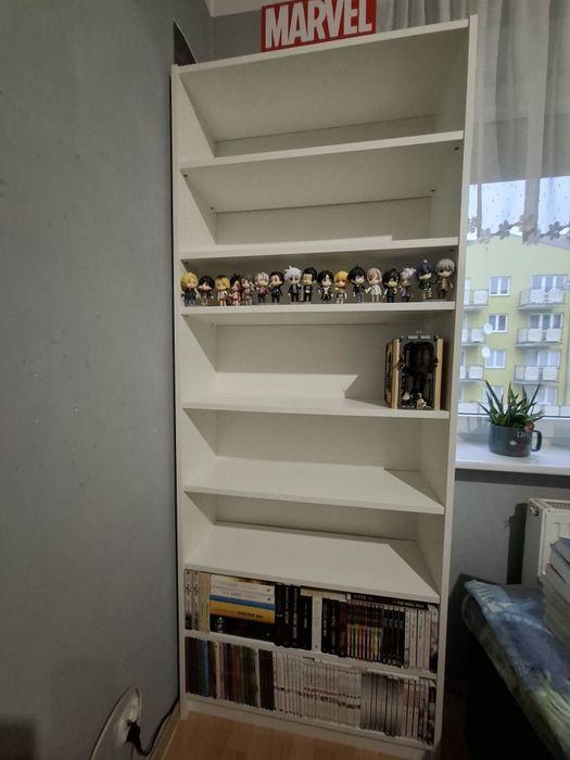 Regał biały na książki