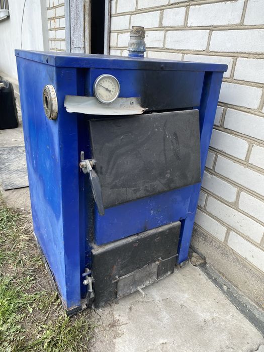 Продам твердопаливний котел