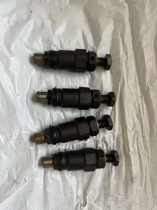 Форсунки дизельная Мазда 2200/323/626, 2,0-2,2 D RFG513H50