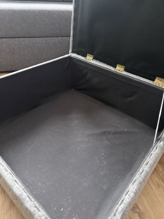 Sprzedam narożnik z  pufą