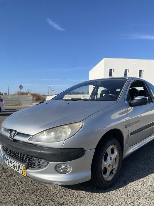 Peugeot 206