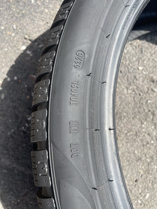 275/35/20+ 245/40 R20 Pirelli PZero Winter (Германія) 4шт. / Нові / 2026 рік.