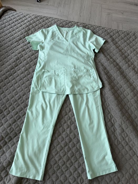 Хірургічний костюм MedCouture розмір L