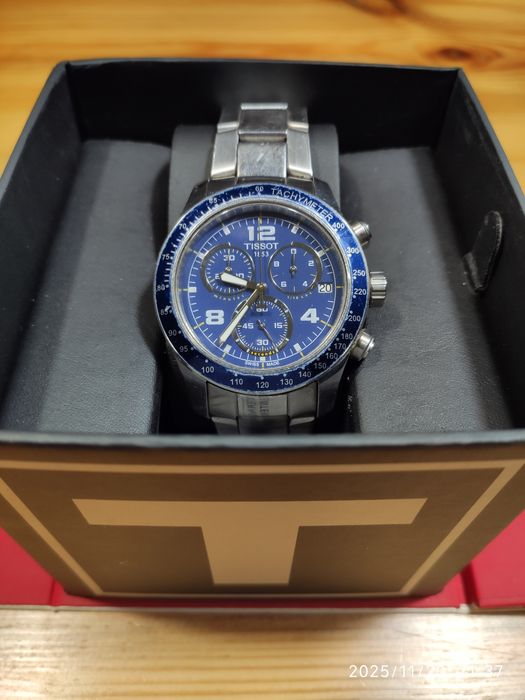 Чоловічий годинник TISSOT