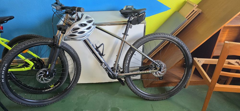 Bicicleta scott roda 29