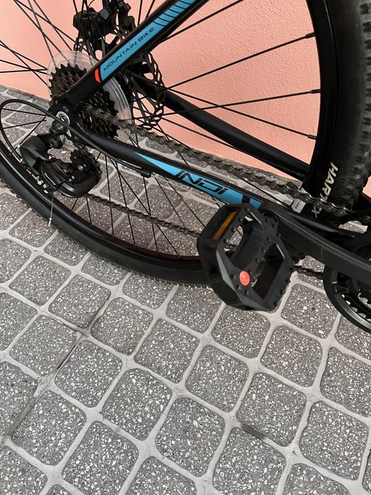 Bicicleta BTT Roda 29" - COMO NOVA