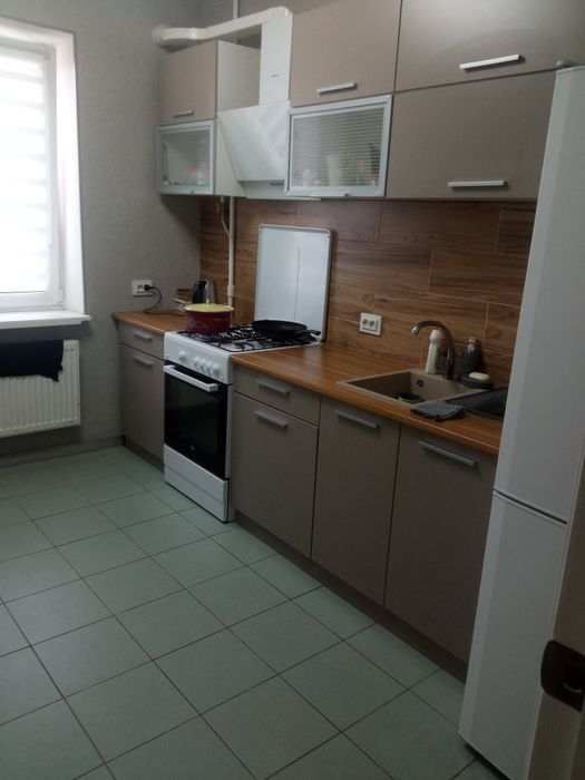 Квартира посуточно Деснянский р-н Троещина