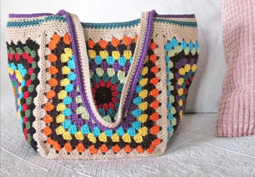 Lindos sacos em crochet