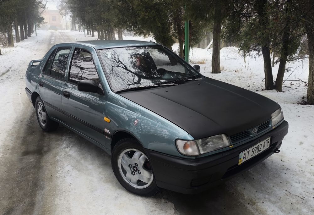 Nissan Sunny 1.4 Ланц бензин 1995 року Нісанн Санні в хорошому стані