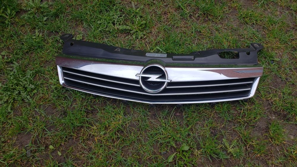 Розбор Астра Н J Зафира Б Вектра С Сигнум Решітка радіатора Основна