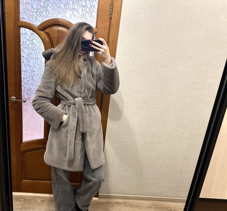 Шубка жіноча на розмір s