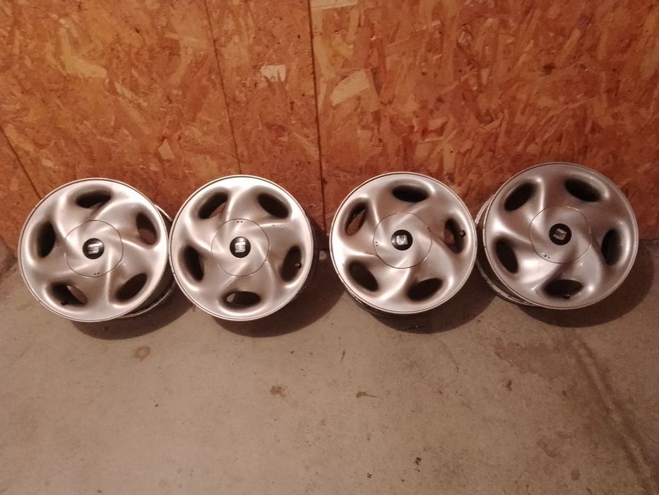Oryginalne felgi aluminiowe Seat 15 cali