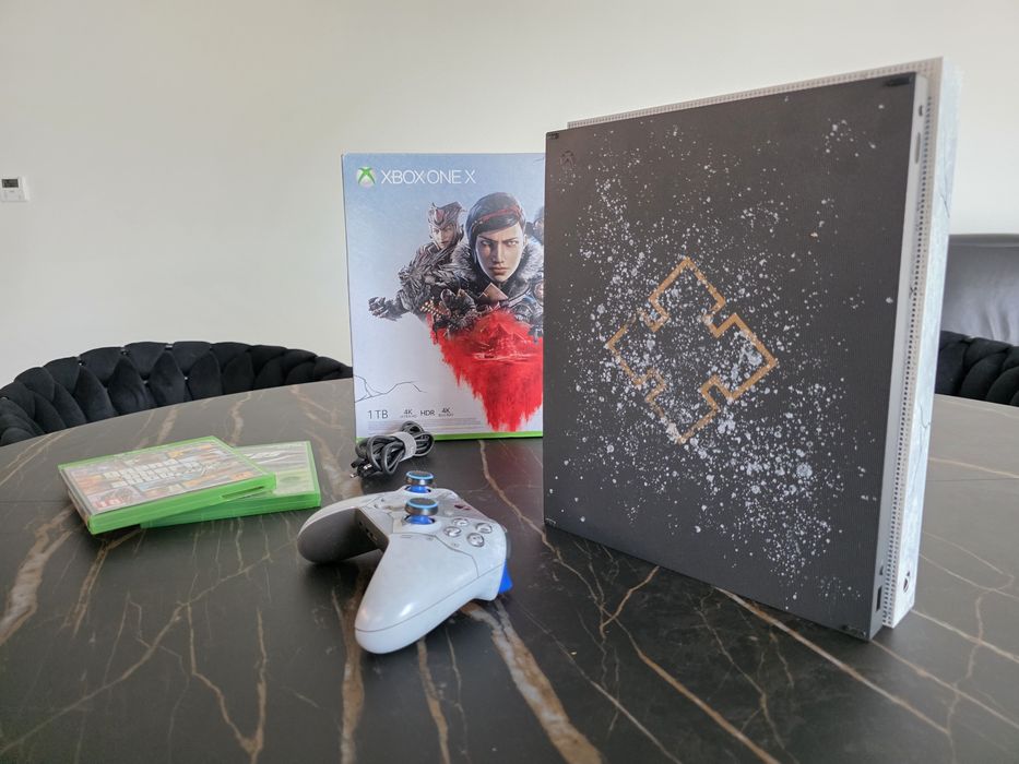 Xbox One X 1TB LIMITOWANA EDYCJA Gears 5 | Cały zestaw + pudełko + gry
