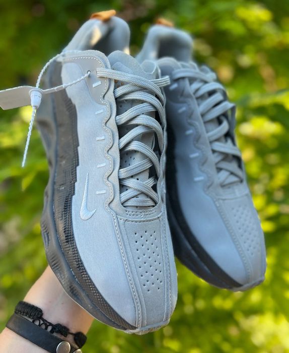 Кросівки Nike Ava Rover сірі  / Акційна ціна!!!