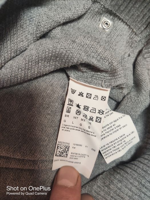 Светр Hugo Boss (M)